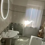 Luce Nel Garda Apartamento