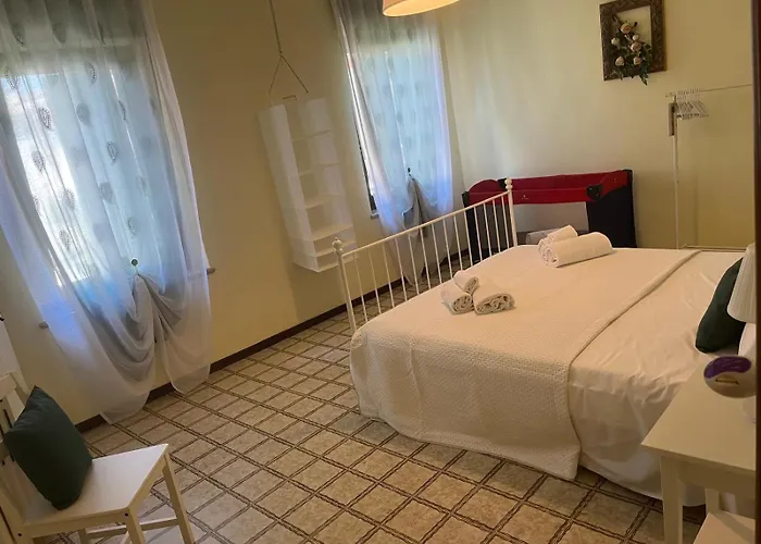 Luce Nel Garda * Castelnuovo del Garda